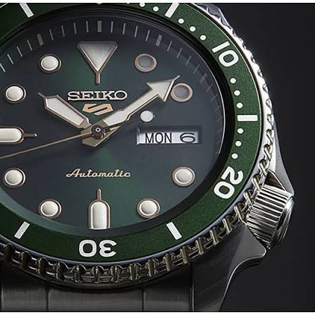 Green Dial