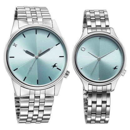 ساعة يد Fastrack زرقاء بقرص دائري وحزام فضي للزوجين