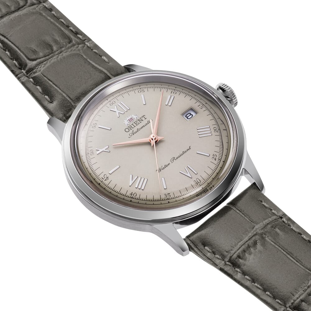 أورينت: ساعة كلاسيكية ميكانيكية، حزام جلدي - 40.5 ملم (RA-AC0025N)