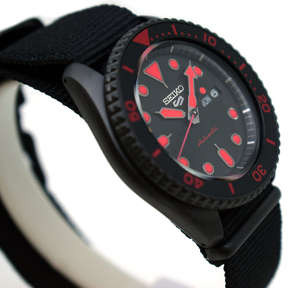 SEIKO 5 فيس ليفتساعة رجالية سوداء SRPD83K1