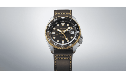ساعة سيكو 5 سبورتس SSK GMT أوتوماتيكية للرجال بمينا أبيض SSK036K1