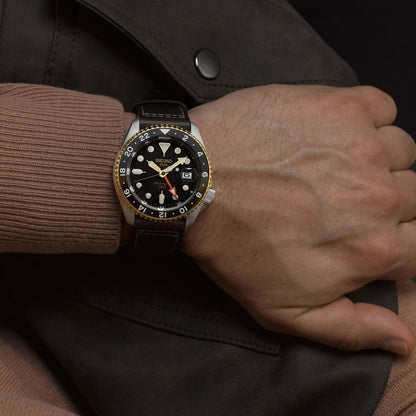 ساعة سيكو 5 سبورتس SSK GMT أوتوماتيكية للرجال بمينا أبيض SSK036K1